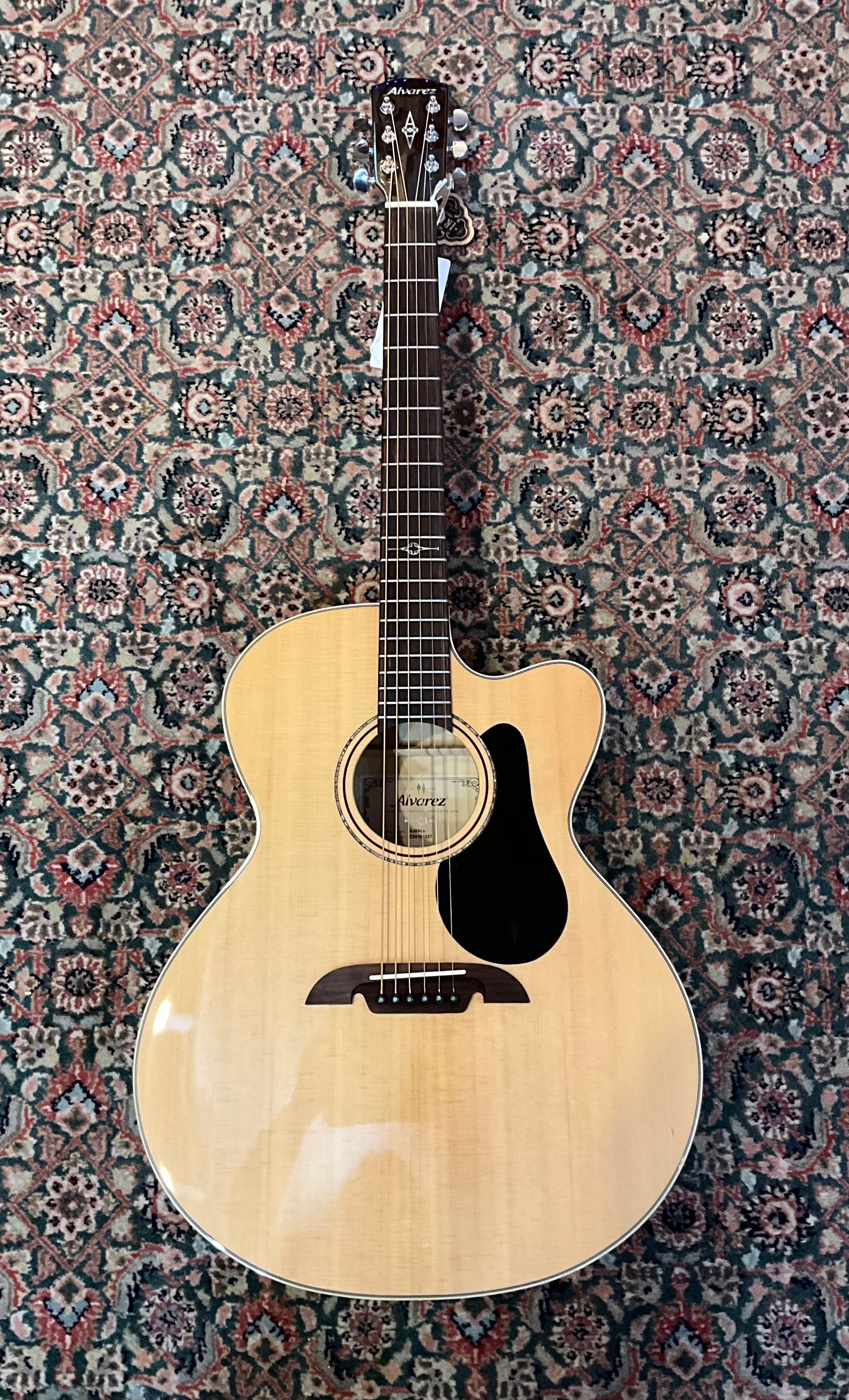 7D5E02A3-F27E-4118-9F61-