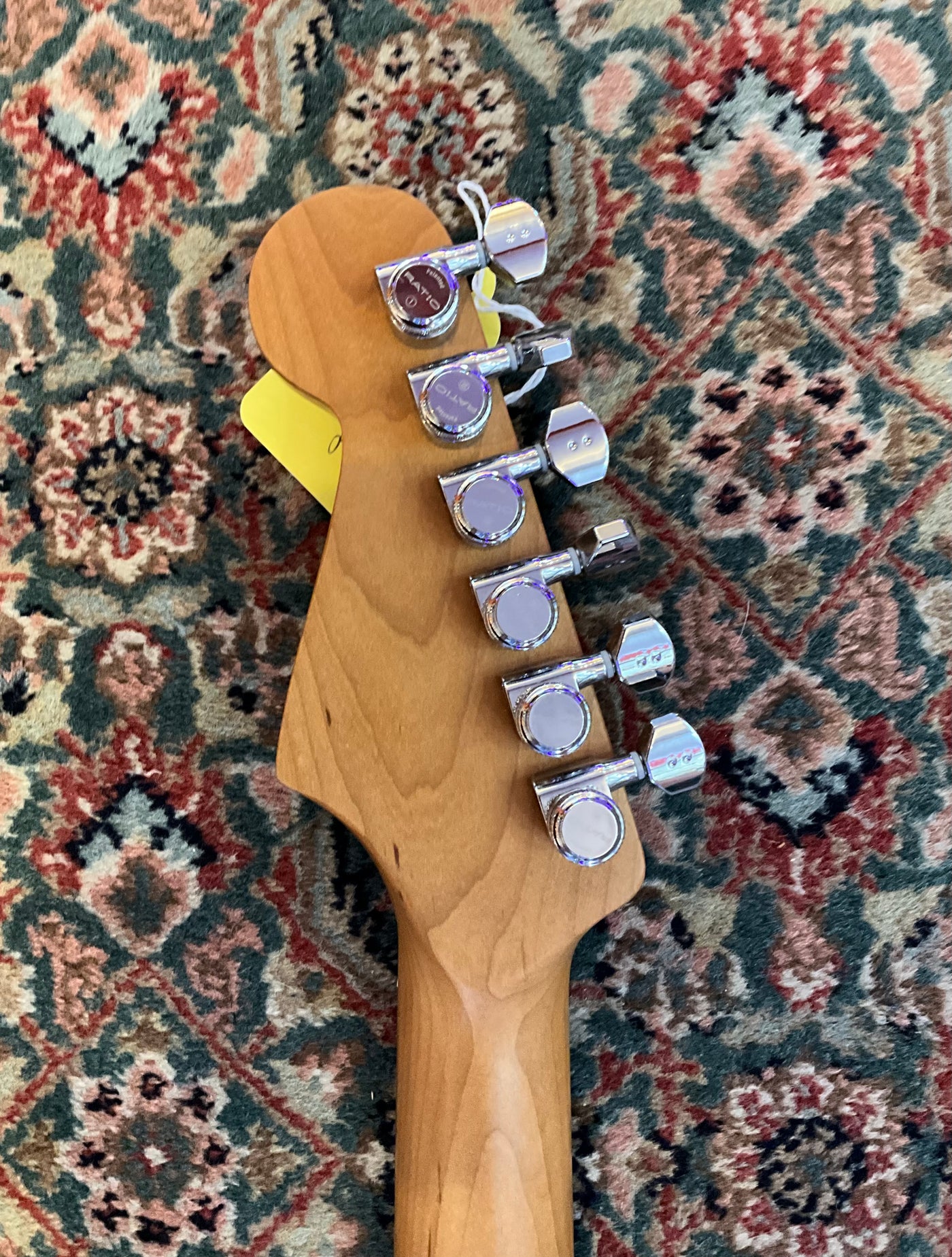 Fowlcon Guitar Company Custom Shop Strat