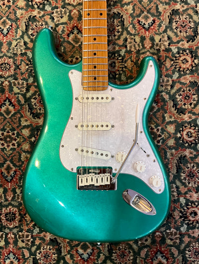 Fowlcon Guitar Company Custom Shop Strat