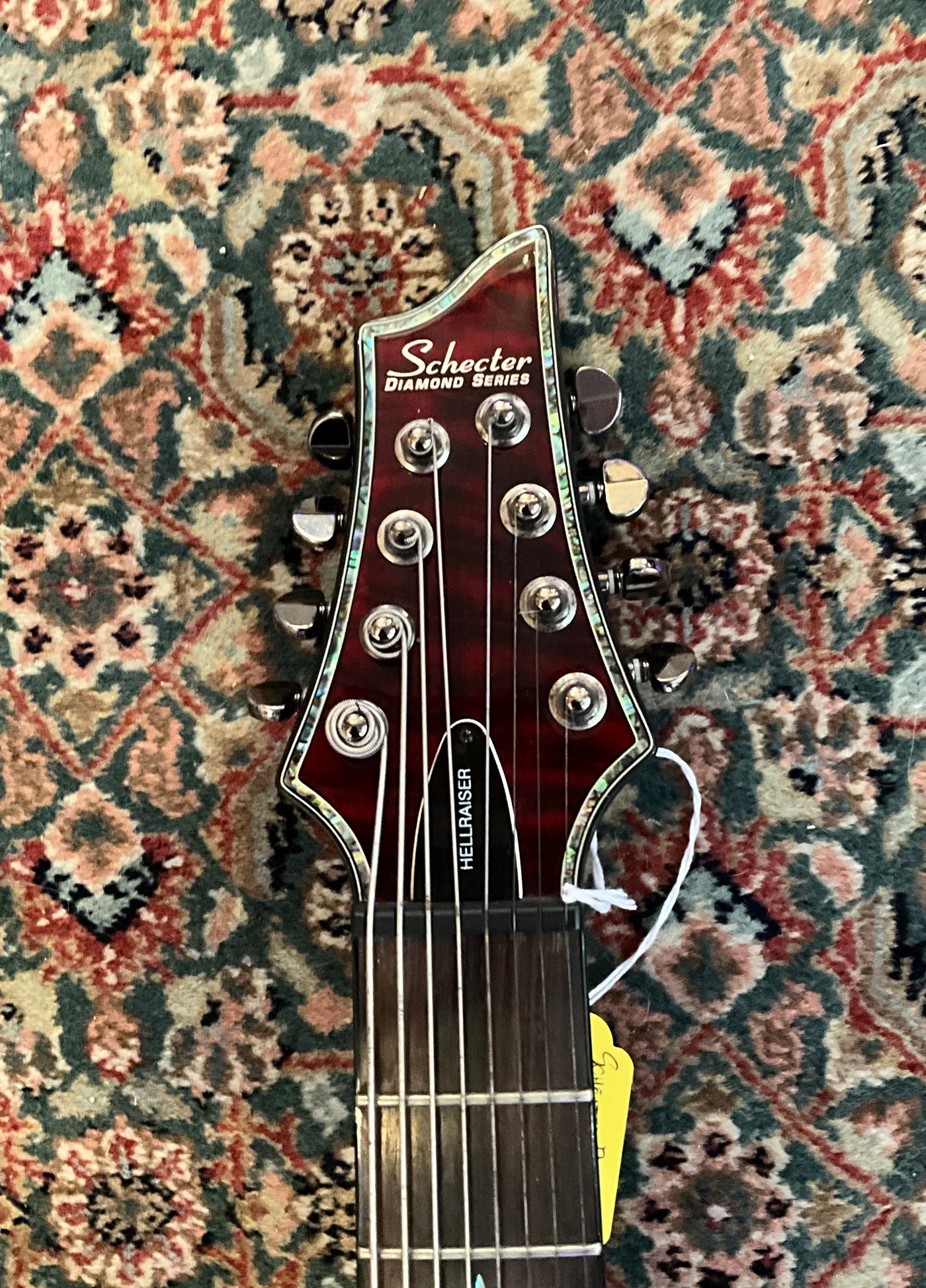 Schecter Diamond Series Hellraiser 8-string
