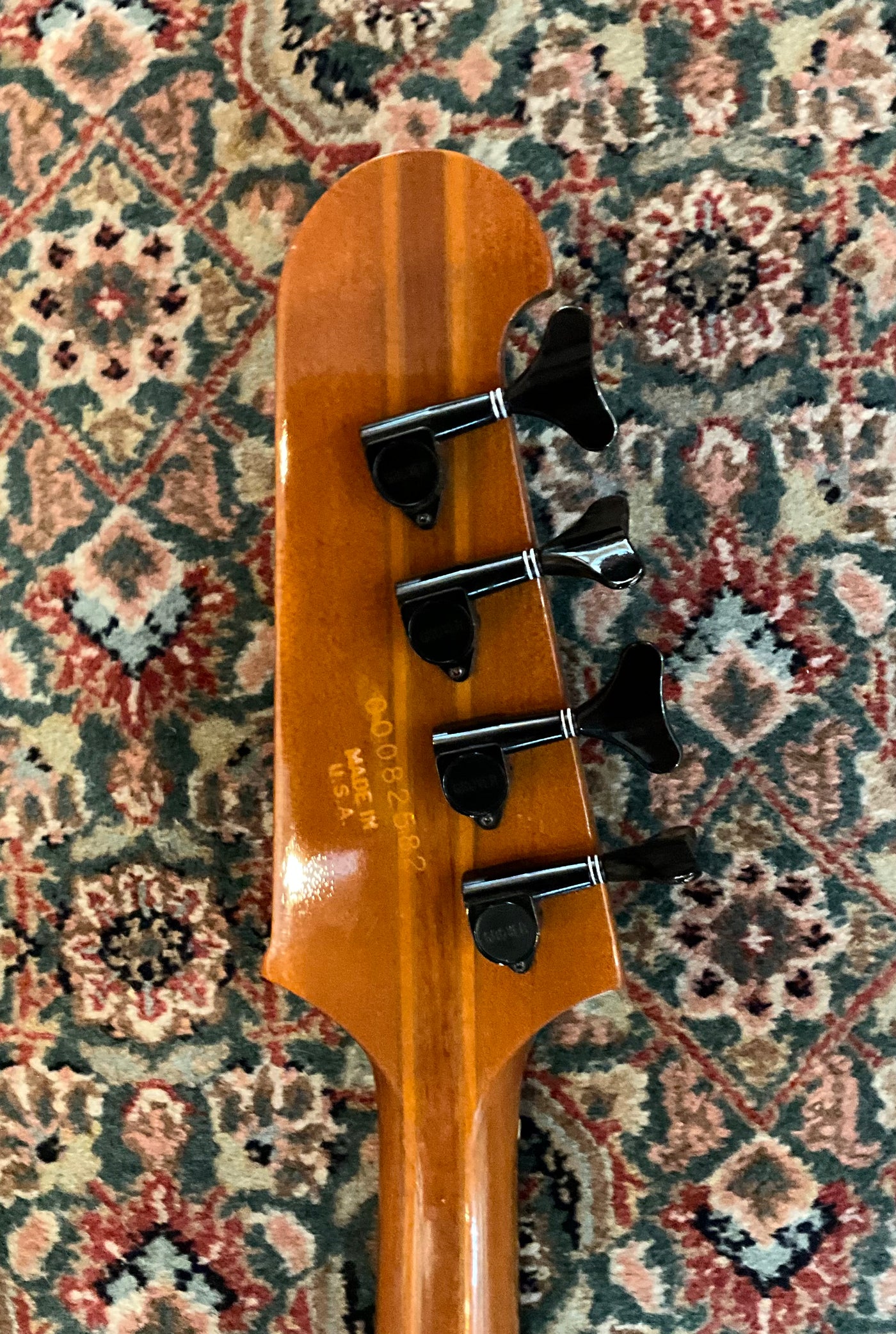 Gibson Thunderbird Bass