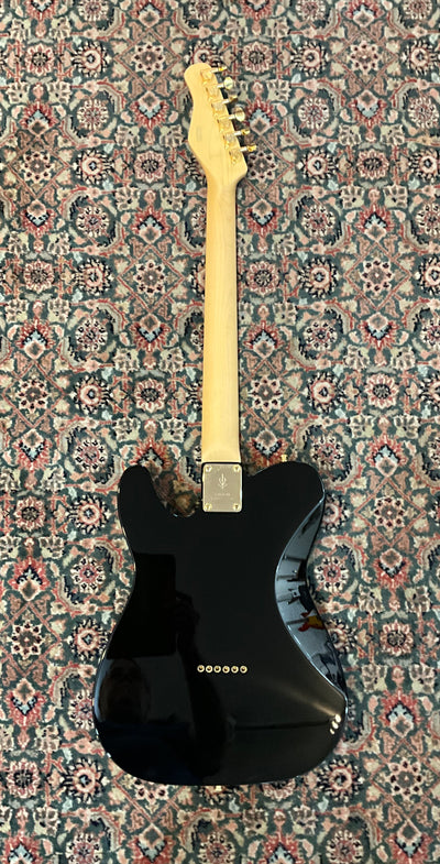 Michael Kelly Tele