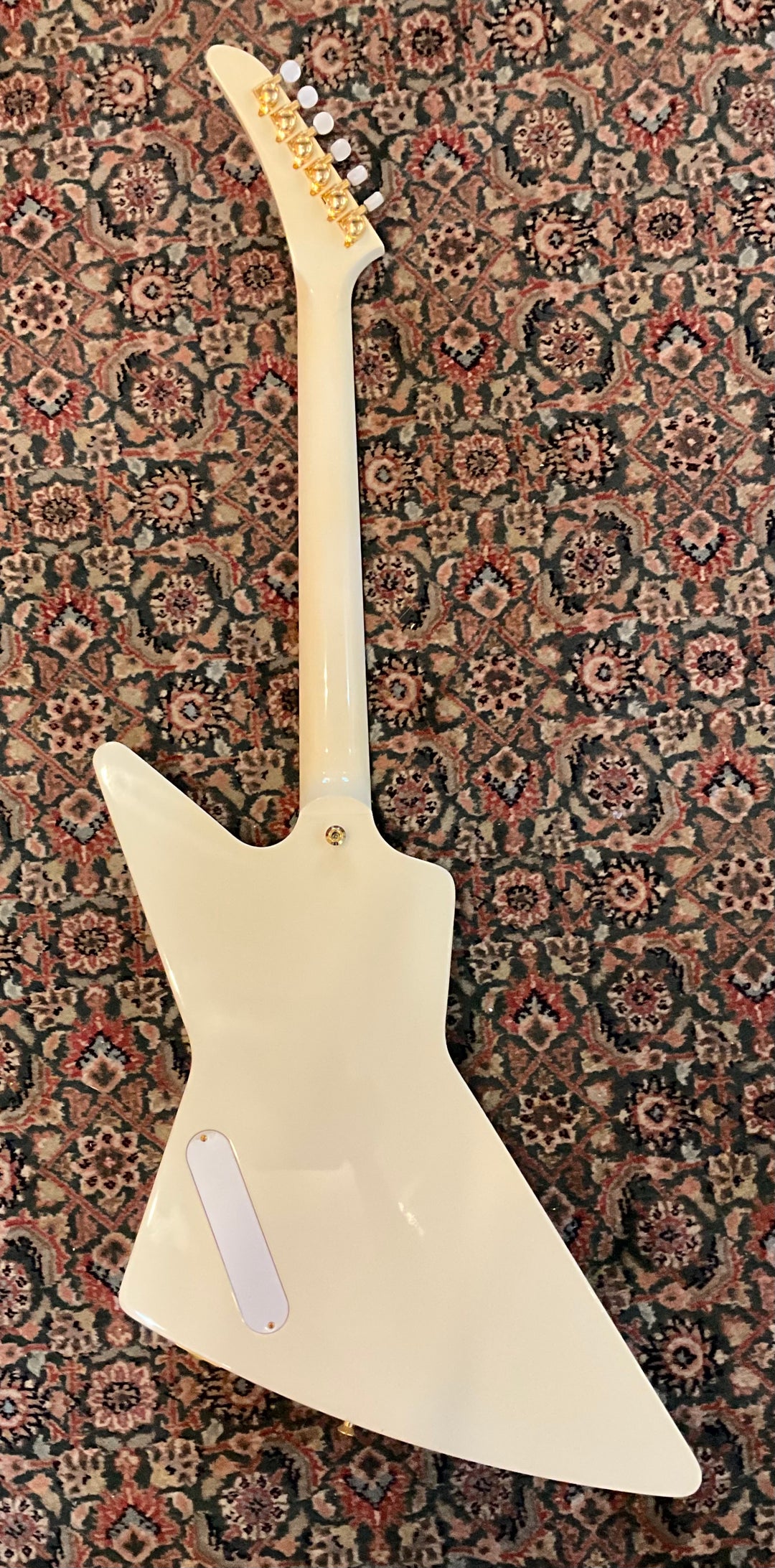 Izzy Hale Signature Gibson Explorer – Galveston Guitar Lounge Izzy Hale Signature Gibson Explorer – Galveston Guitar Lounge