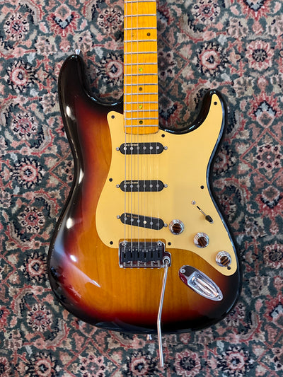 Fowlcon Guitar Company Custom Strat