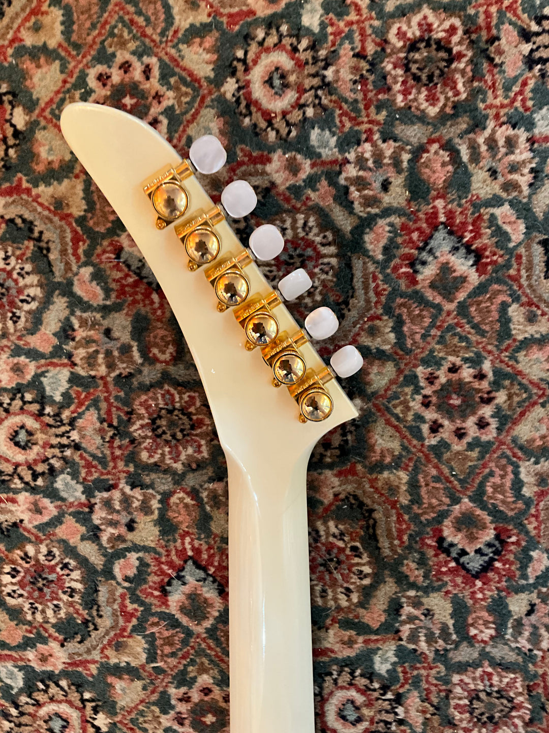 Izzy Hale Signature Gibson Explorer – Galveston Guitar Lounge